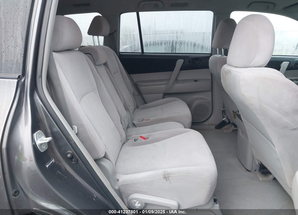 2009 TOYOTA HIGHLANDER VIN: JTEES41A892132984