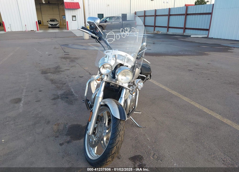 2010 TRIUMPH MOTORCYCLE THUNDERBIRD VIN: SMTB00TL0AJ431482
