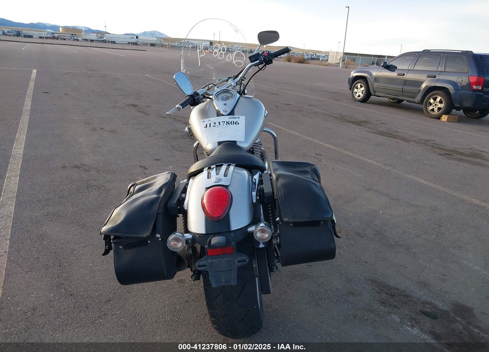 2010 TRIUMPH MOTORCYCLE THUNDERBIRD VIN: SMTB00TL0AJ431482