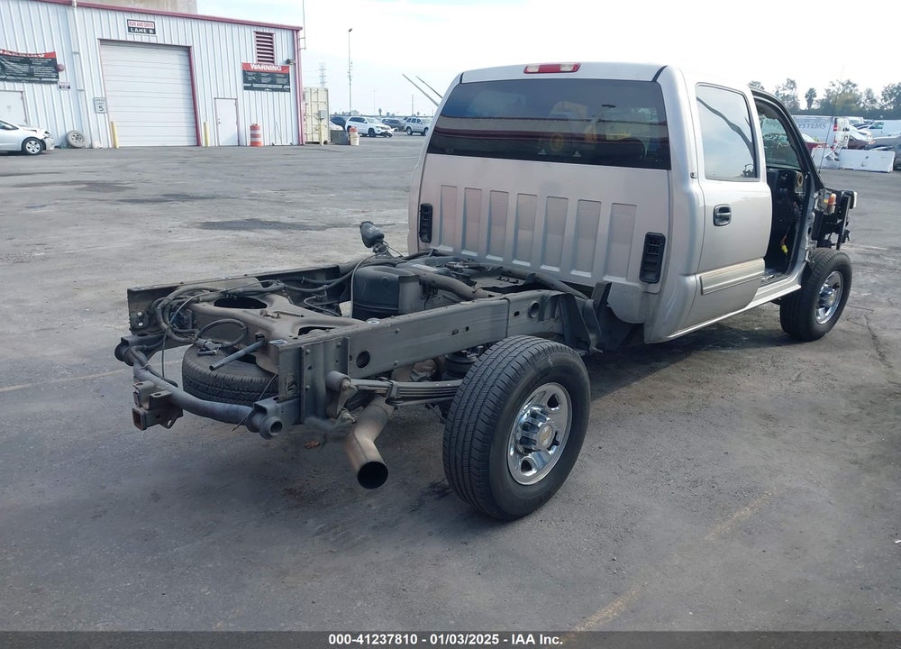 2005 CHEVROLET SILVERADO 2500HD LS VIN: 1GCHC232X5F820304