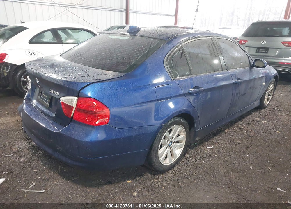 2007 BMW 328I VIN: WBAVA33537KX81409