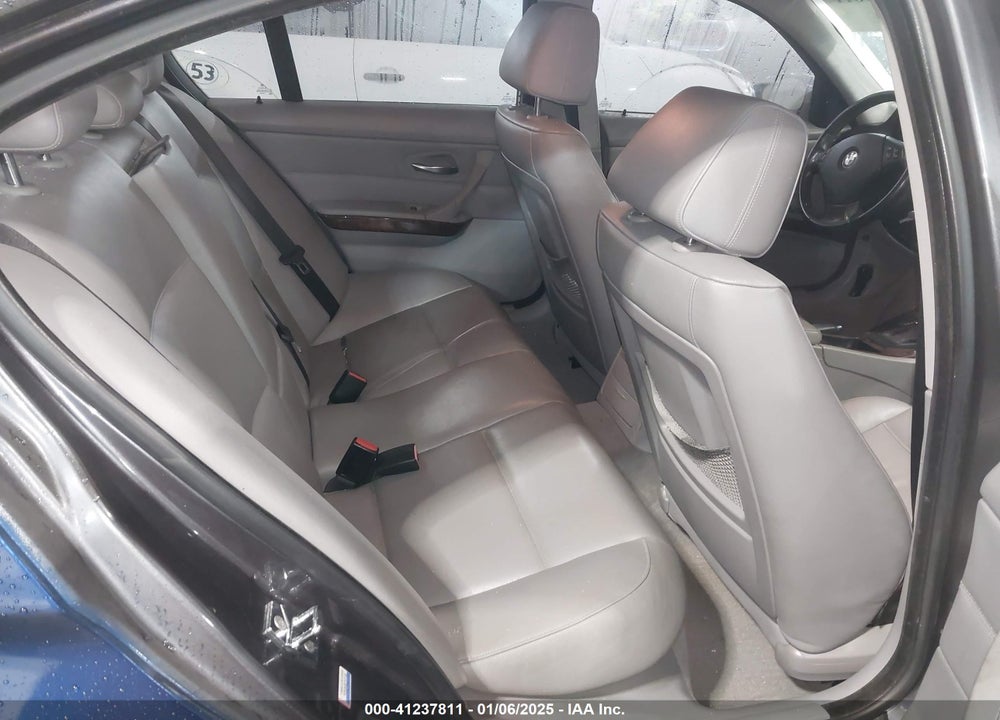 2007 BMW 328I VIN: WBAVA33537KX81409