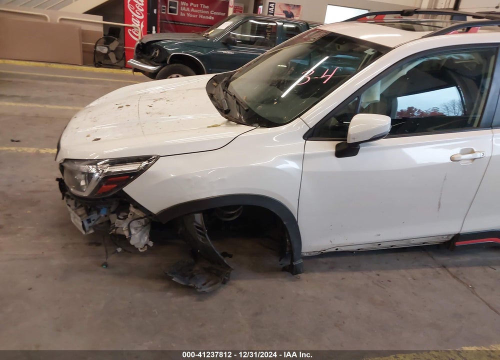 2019 SUBARU FORESTER SPORT VIN: JF2SKAPC3KH564143