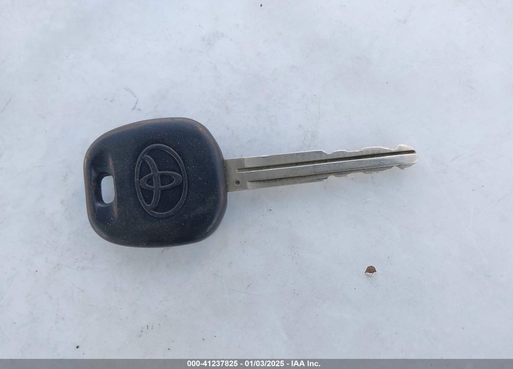 2007 TOYOTA COROLLA LE VIN: 1NXBR30E07Z807547