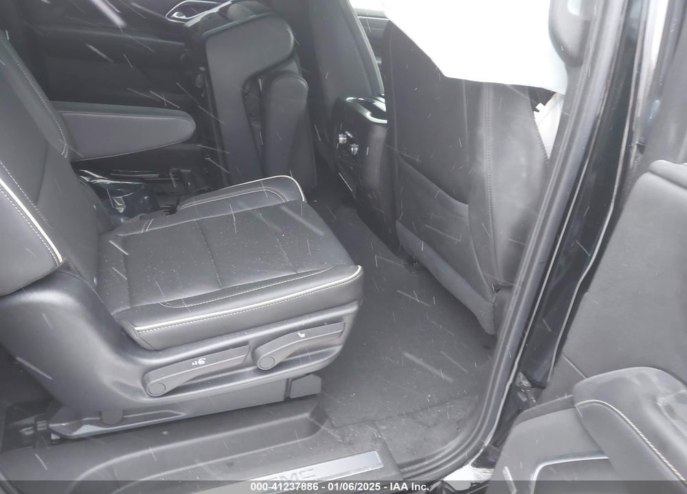 2021 GMC YUKON XL 4WD SLT VIN: 1GKS2GKD7MR366393