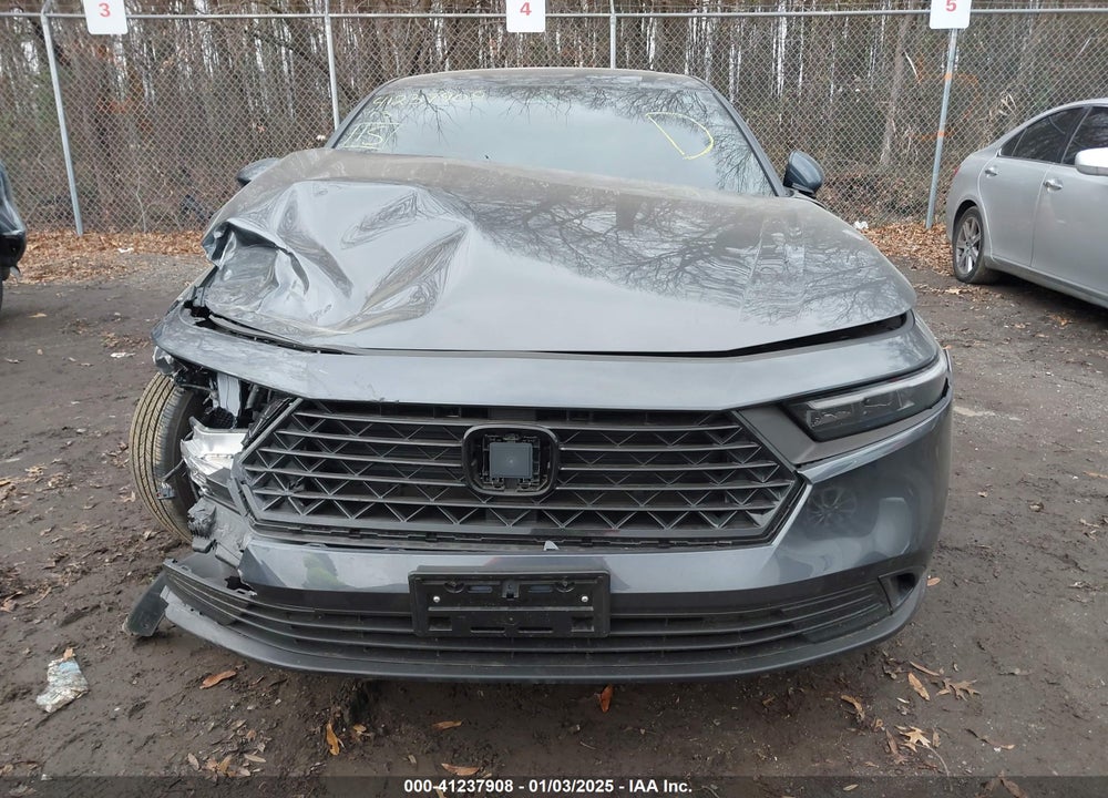 2024 HONDA ACCORD EX VIN: 1HGCY1F32RA088930