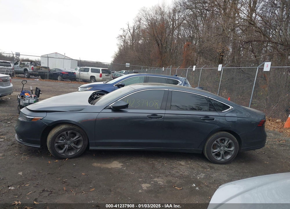 2024 HONDA ACCORD EX VIN: 1HGCY1F32RA088930