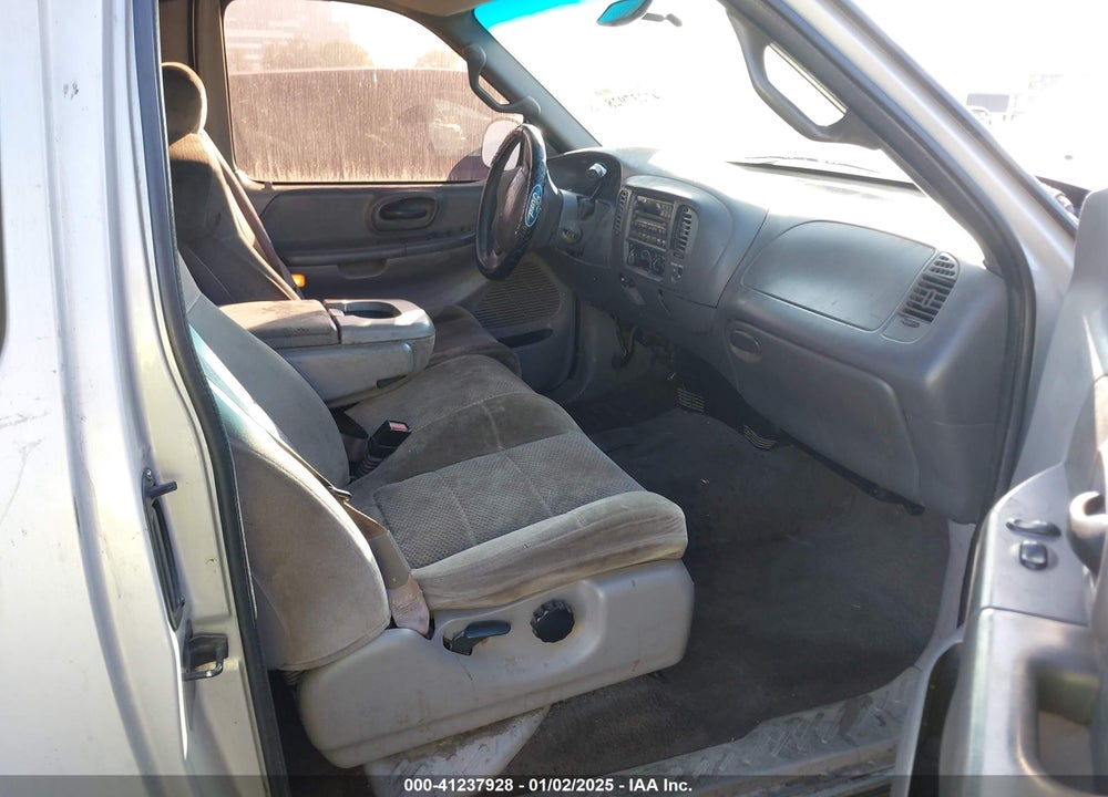 2001 FORD F-150 LARIAT/XL/XLT VIN: 1FTRX17W31NB24397