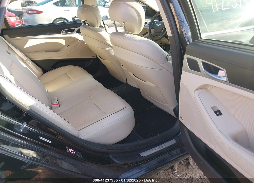 2015 HYUNDAI GENESIS 5.0 VIN: KMHGN4JF9FU035093