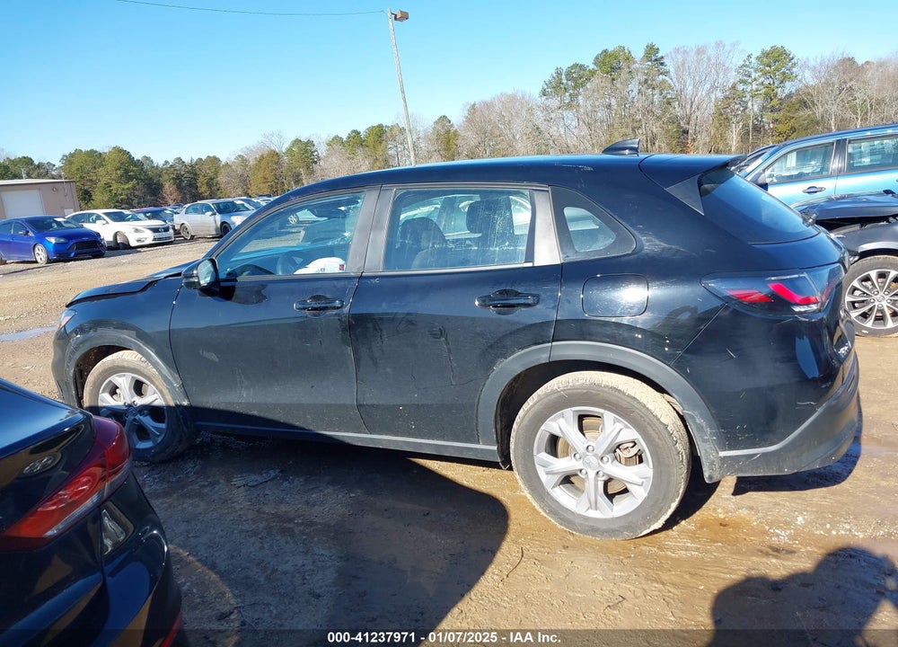 2024 HONDA HR-V AWD LX VIN: 3CZRZ2H31RM703070