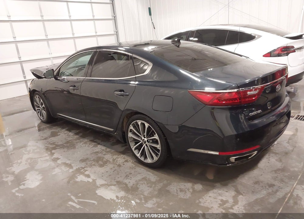 2017 KIA CADENZA VIN: KNALC4J1XH5064254