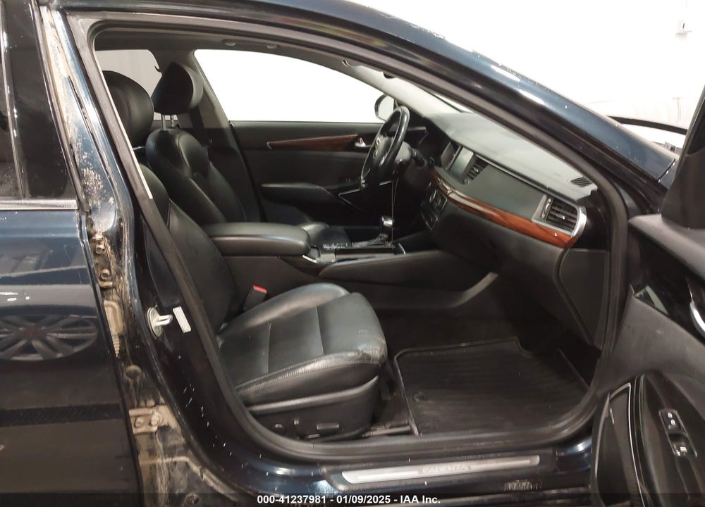 2017 KIA CADENZA VIN: KNALC4J1XH5064254