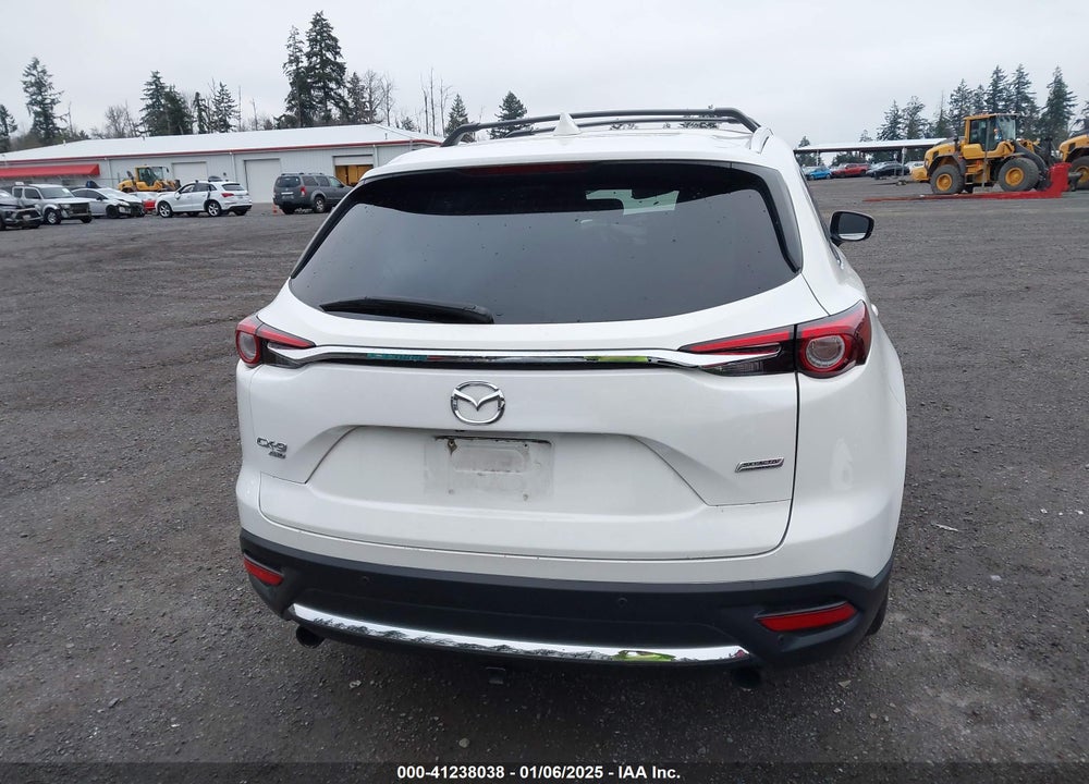 2018 MAZDA CX-9 SIGNATURE VIN: JM3TCBEY2J0226077