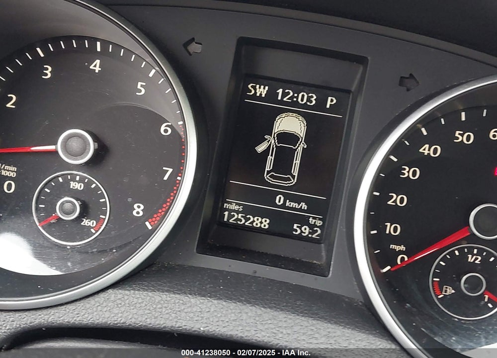 2010 VOLKSWAGEN JETTA VIN: 3VWTZ7AJ5AM663711