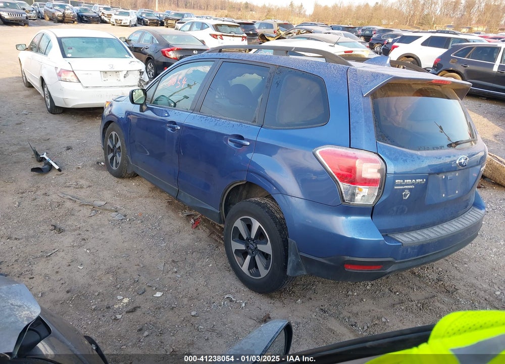 2017 SUBARU FORESTER 2.5I PREMIUM VIN: JF2SJAGC3HH575302