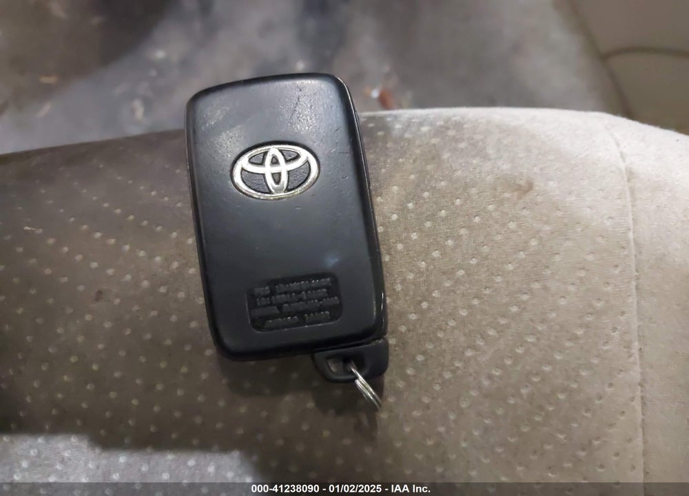2010 TOYOTA PRIUS II VIN: JTDKN3DU1A0105964