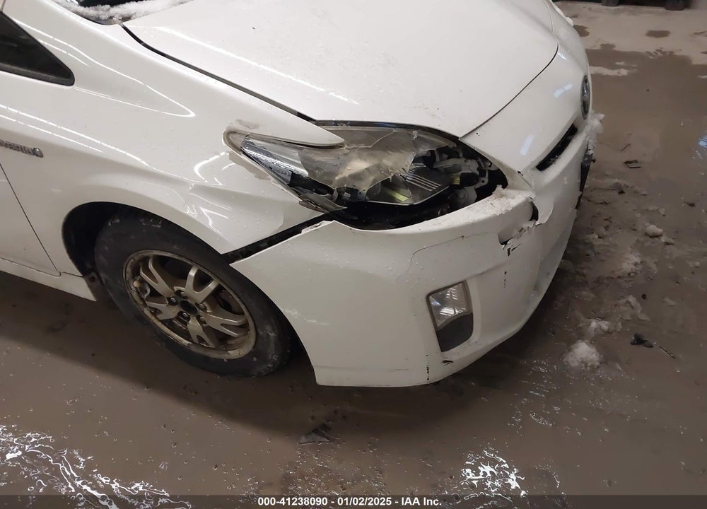 2010 TOYOTA PRIUS II VIN: JTDKN3DU1A0105964