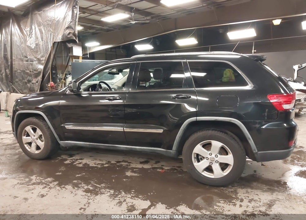 2011 JEEP GRAND CHEROKEE LAREDO VIN: 1J4RR4GG6BC570488