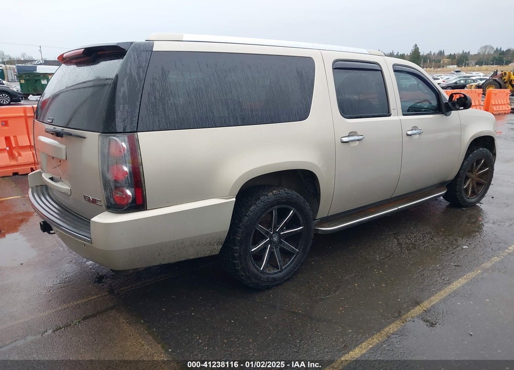 2007 GMC YUKON XL 1500 DENALI VIN: 1GKFK66837J202389