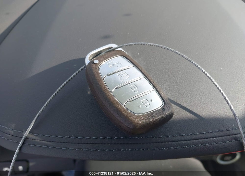 2019 HYUNDAI IONIQ PLUG-IN HYBRID LIMITED VIN: KMHC75LDXKU165808