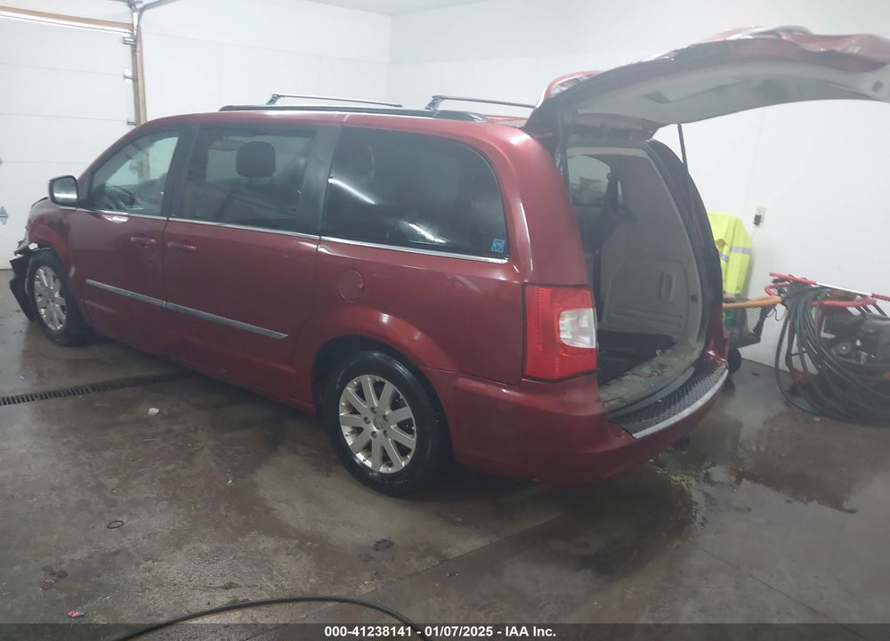 2014 CHRYSLER TOWN & COUNTRY TOURING VIN: 2C4RC1BG3ER247945