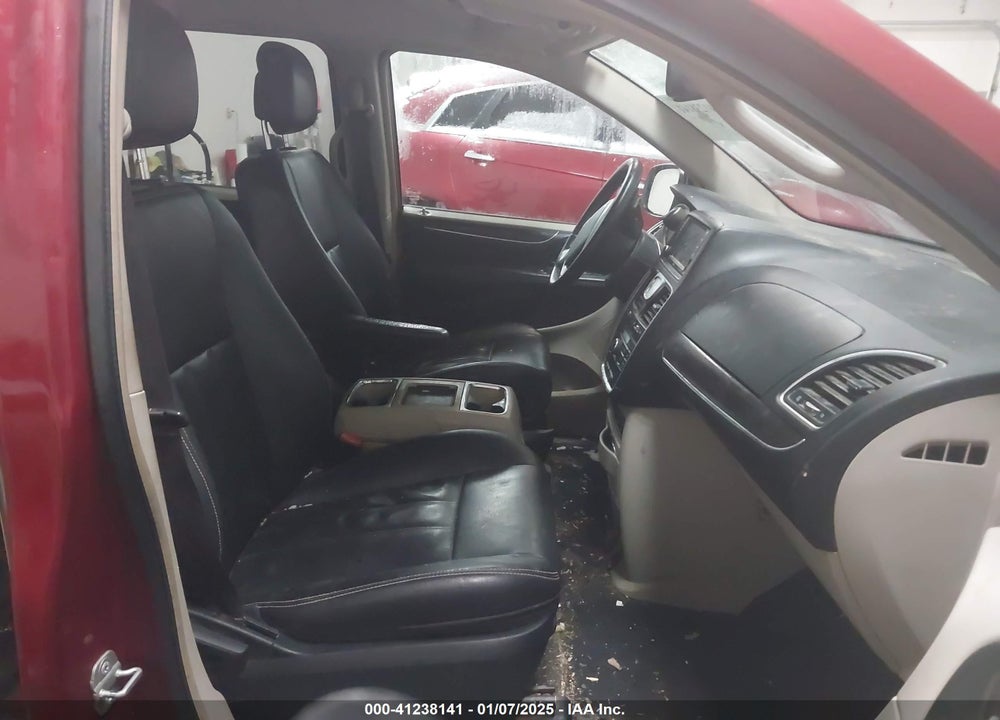 2014 CHRYSLER TOWN & COUNTRY TOURING VIN: 2C4RC1BG3ER247945