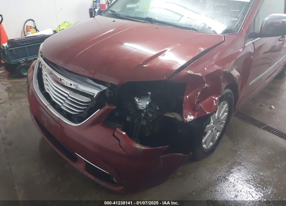 2014 CHRYSLER TOWN & COUNTRY TOURING VIN: 2C4RC1BG3ER247945