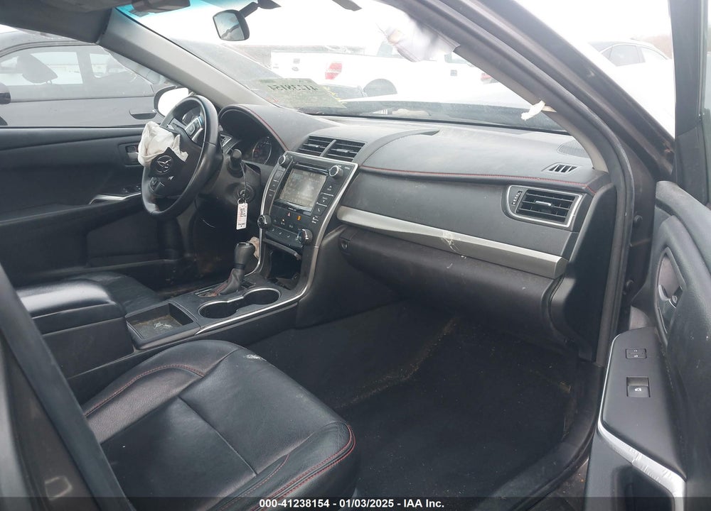 2017 TOYOTA CAMRY LE/XLE/SE/XSE VIN: 4T1BF1FK2HU356939