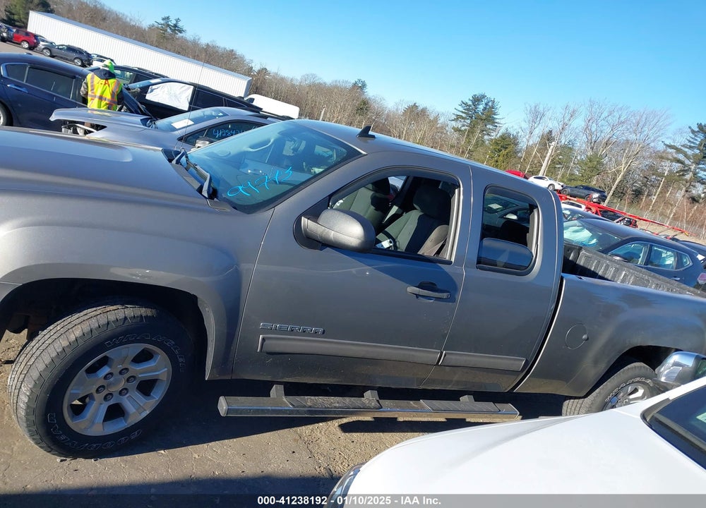 2013 GMC SIERRA 1500 SLE VIN: 1GTR2VE72DZ262172