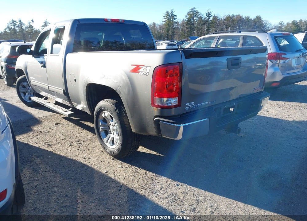 2013 GMC SIERRA 1500 SLE VIN: 1GTR2VE72DZ262172