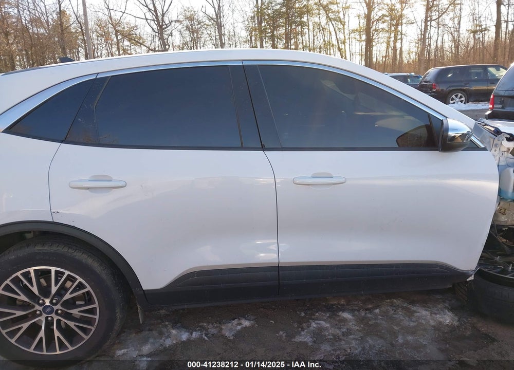 2021 FORD ESCAPE SE PLUG-IN HYBRID VIN: 1FMCU0EZ9MUA67070