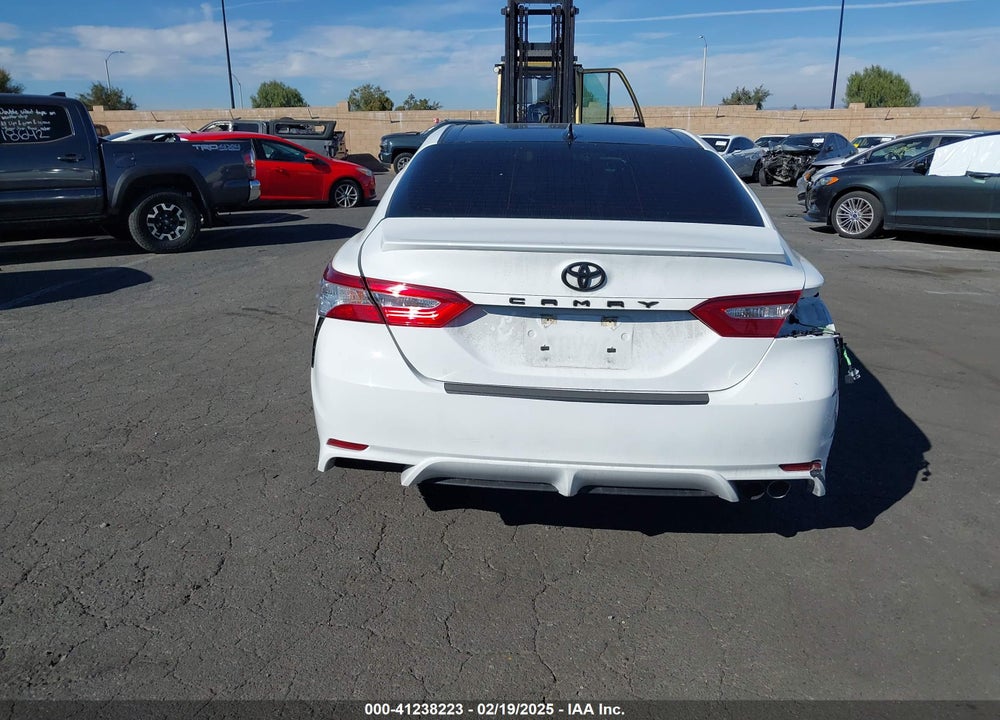 2020 TOYOTA CAMRY SE VIN: 4T1G11AK2LU964819