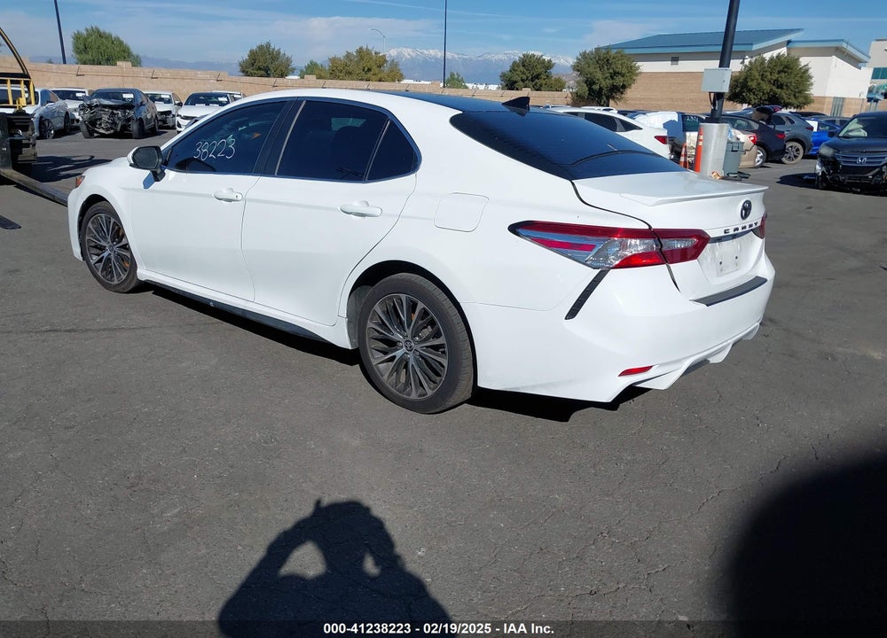 2020 TOYOTA CAMRY SE VIN: 4T1G11AK2LU964819
