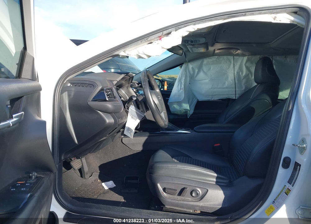 2020 TOYOTA CAMRY SE VIN: 4T1G11AK2LU964819