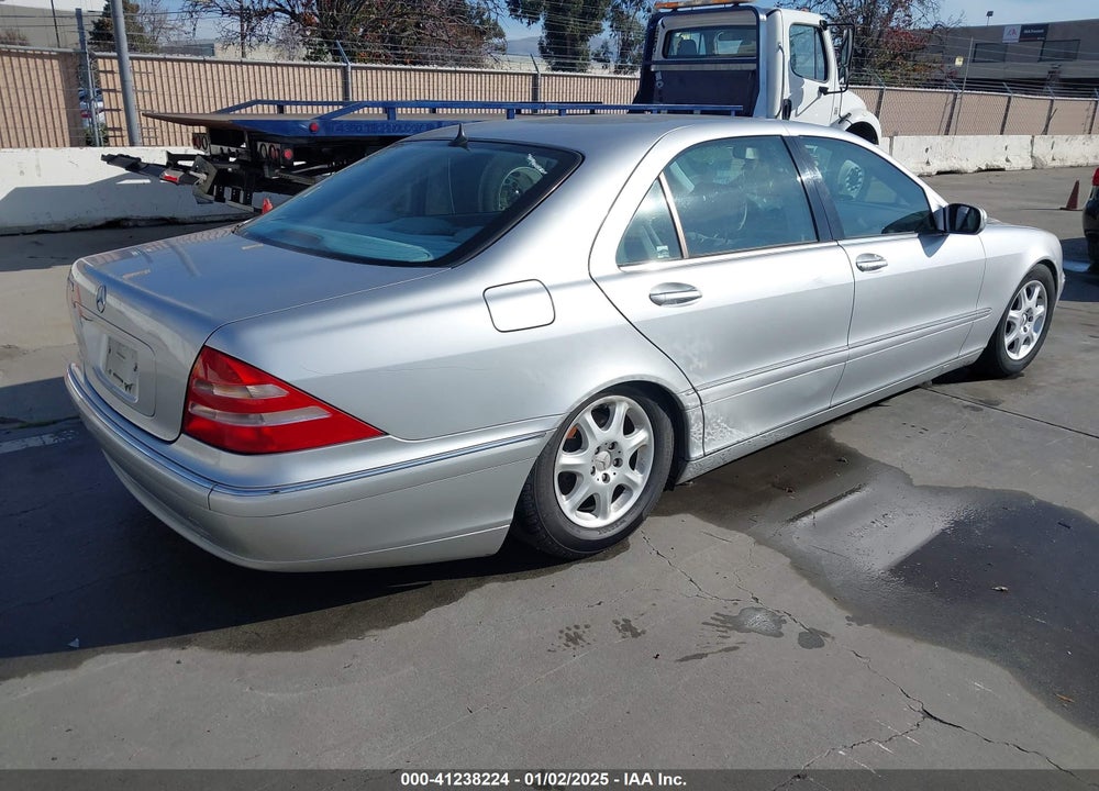 2000 MERCEDES-BENZ S 430 VIN: WDBNG70J7YA123219