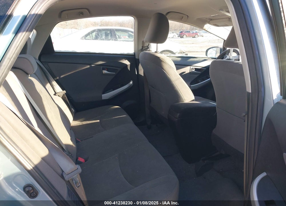 2014 TOYOTA PRIUS PLUG-IN VIN: JTDKN3DP7E3061130