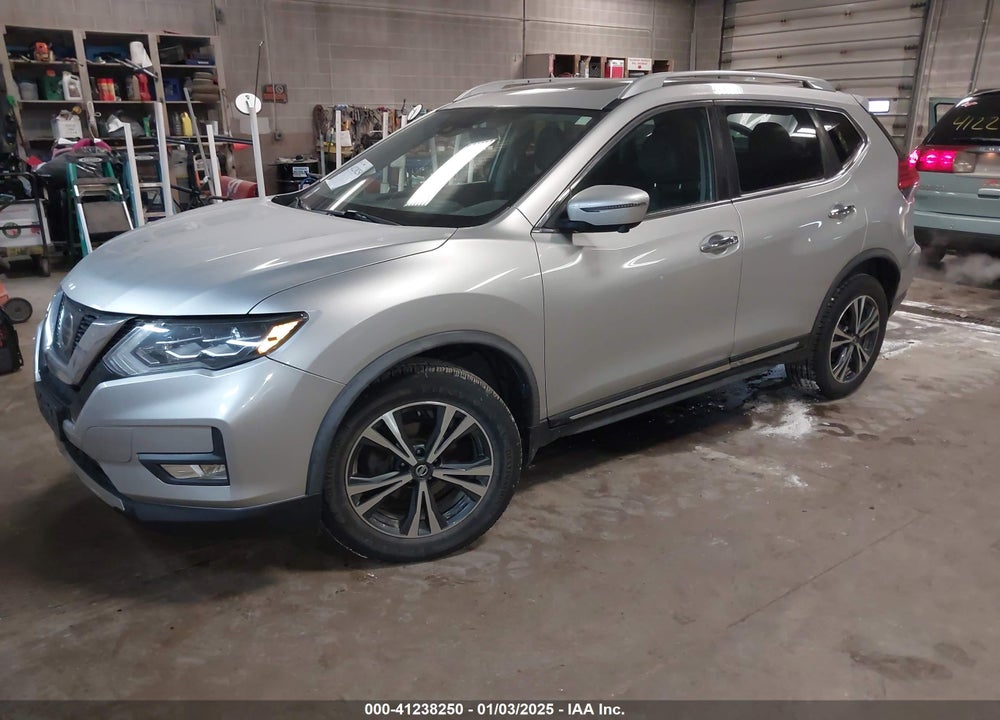 2017 NISSAN ROGUE SL VIN: JN8AT2MV9HW284173