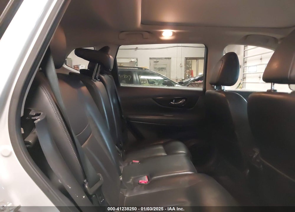 2017 NISSAN ROGUE SL VIN: JN8AT2MV9HW284173