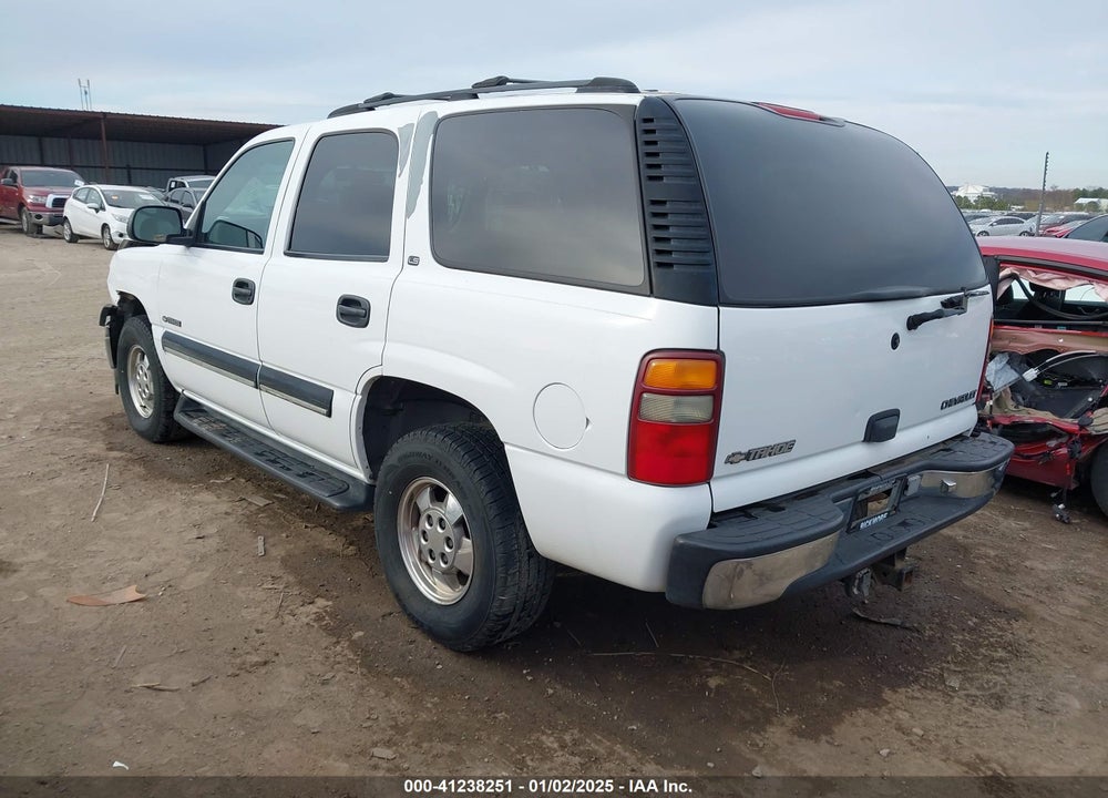 2001 CHEVROLET TAHOE LS/LT VIN: 1GNEK13T81R113162
