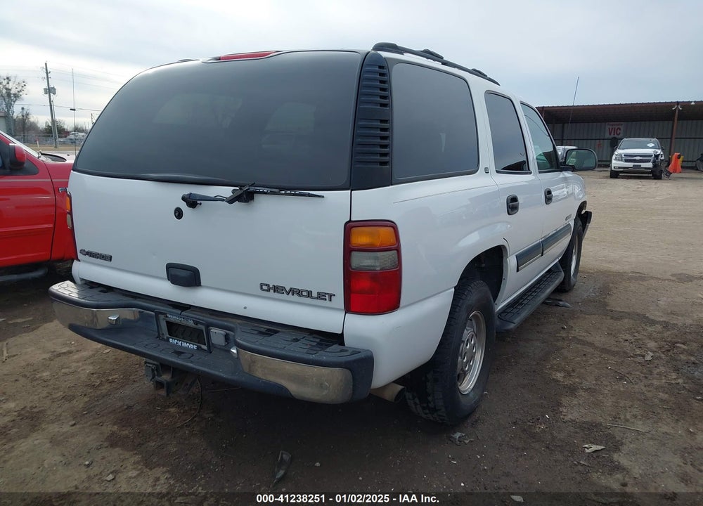 2001 CHEVROLET TAHOE LS/LT VIN: 1GNEK13T81R113162
