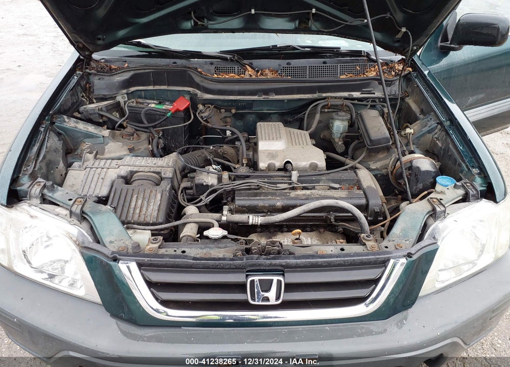 2001 HONDA CR-V LX VIN: JHLRD28461S008997