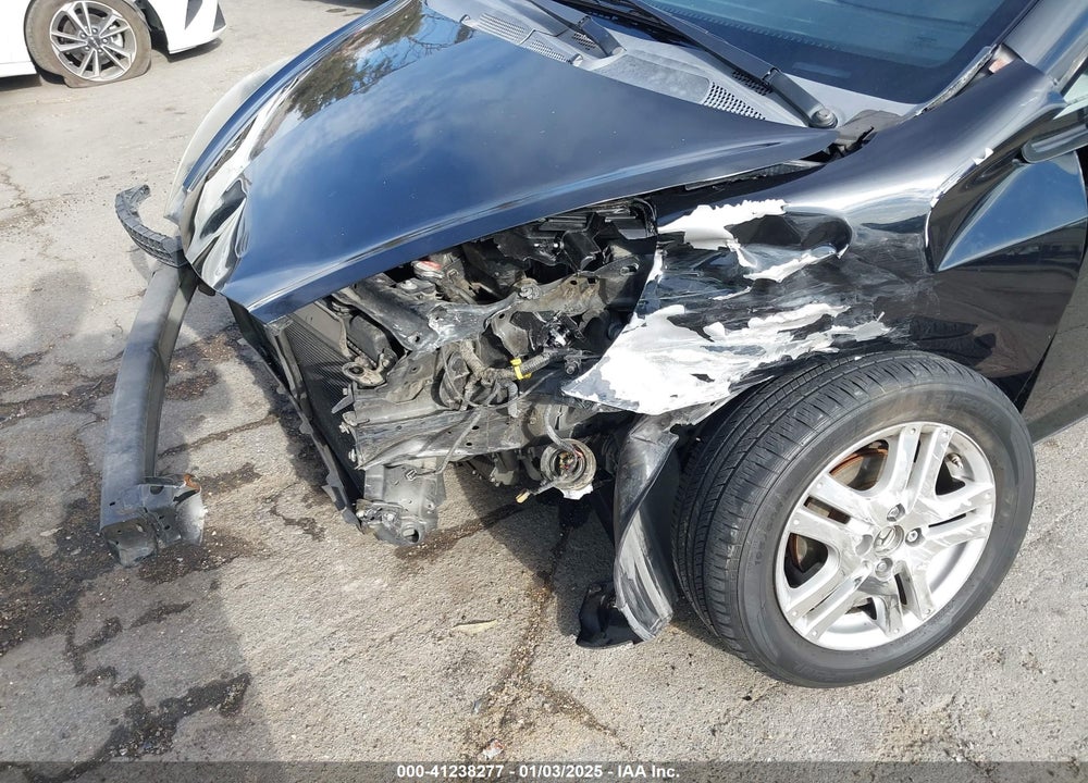 2008 HONDA FIT VIN: JHMGD38668S009698