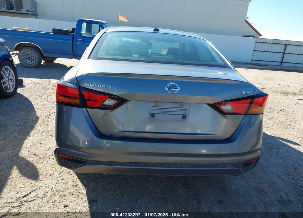 2022 NISSAN ALTIMA SV FWD VIN: 1N4BL4DV8NN384381