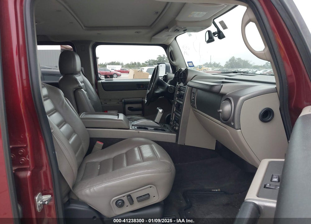 2004 HUMMER H2 VIN: 5GRGN23U24H106434