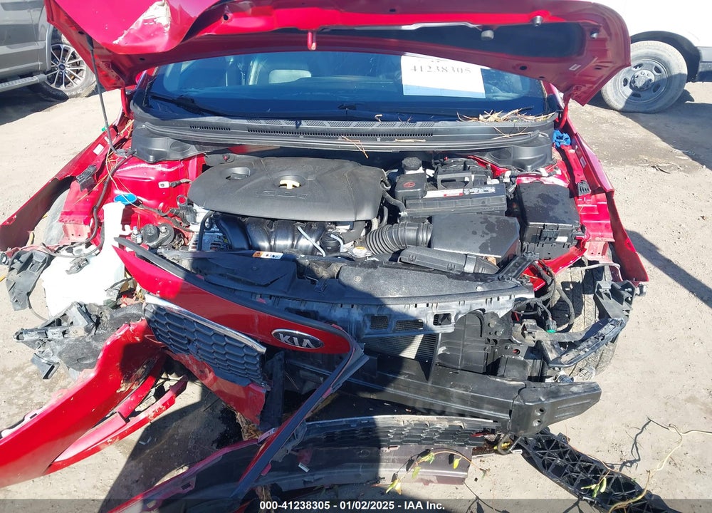 2015 KIA FORTE VIN: KNAFZ4A87F5373041