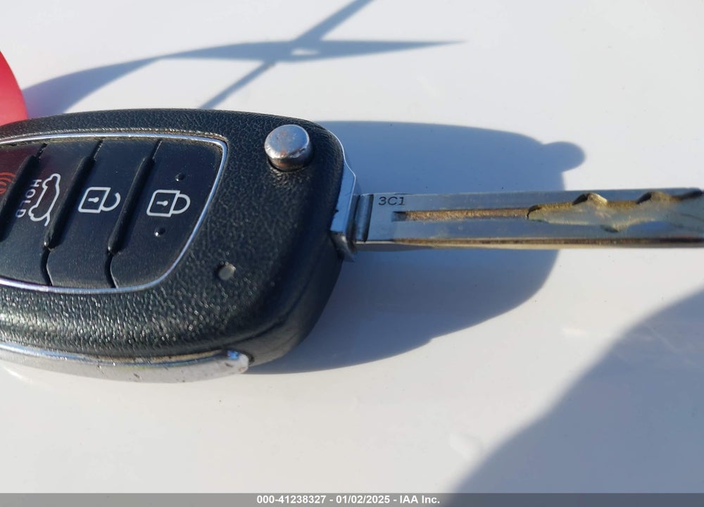 2018 HYUNDAI TUCSON VIN: KM8J33A47JU754291