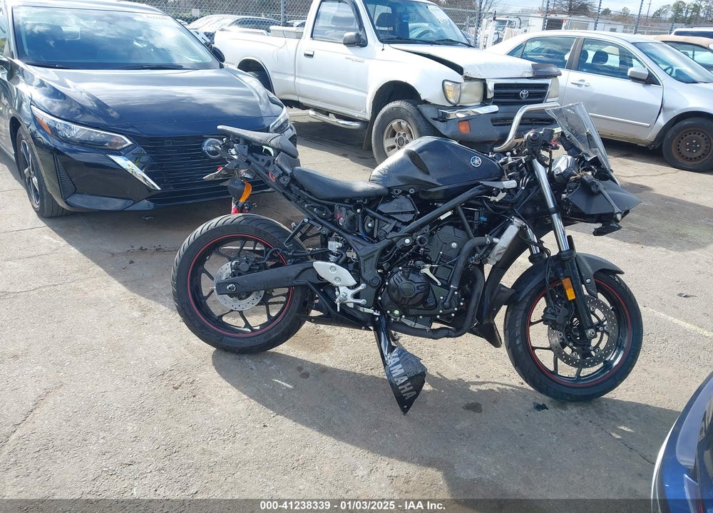 2017 YAMAHA YZFR3 A VIN: MH3RH15Y6HK002597