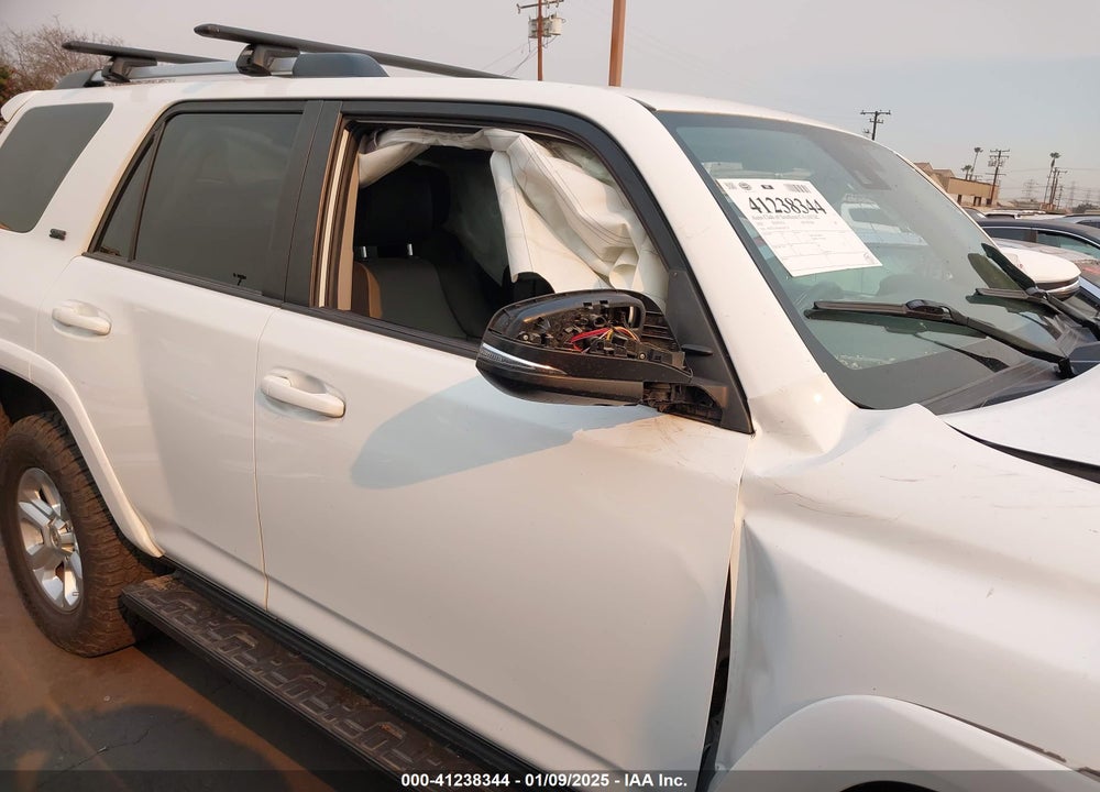 2021 TOYOTA 4RUNNER SR5 PREMIUM VIN: JTENU5JR9M5930729