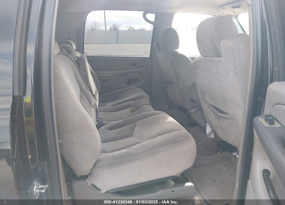 2004 GMC YUKON XL 1500 SLE VIN: 3GKEC16Z74G224221