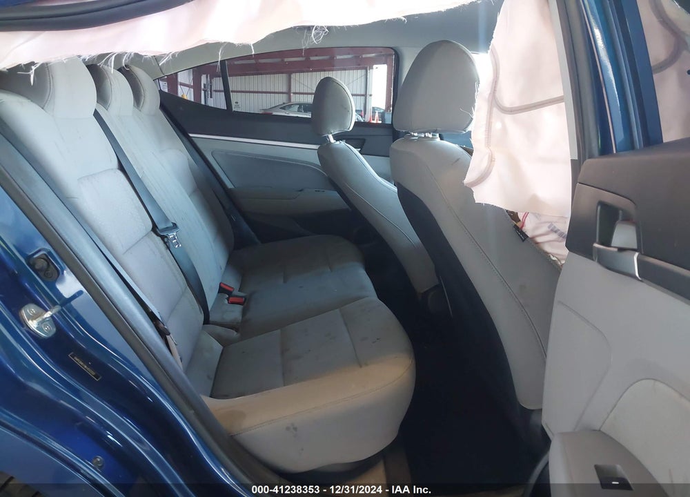 2020 HYUNDAI ELANTRA VIN: 5NPD84LF8LH532332